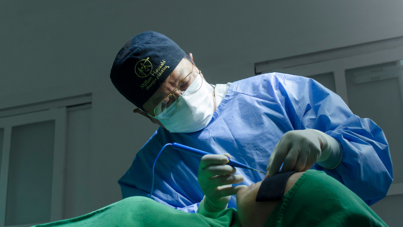 O botox tem duração variável e serve para suavizar linhas e prevenir marcas, explica Milton Seigi Hayashi.