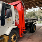 Entenda quando o caminhão munck é indispensável em obras e por que sua utilização garante mais eficiência, segurança e agilidade, segundo Altevir Seidel.